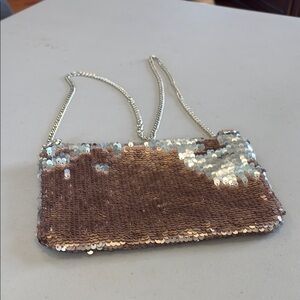 Old Navy - girls - Sequin Chain Shoulder Bag - Gold and Silver